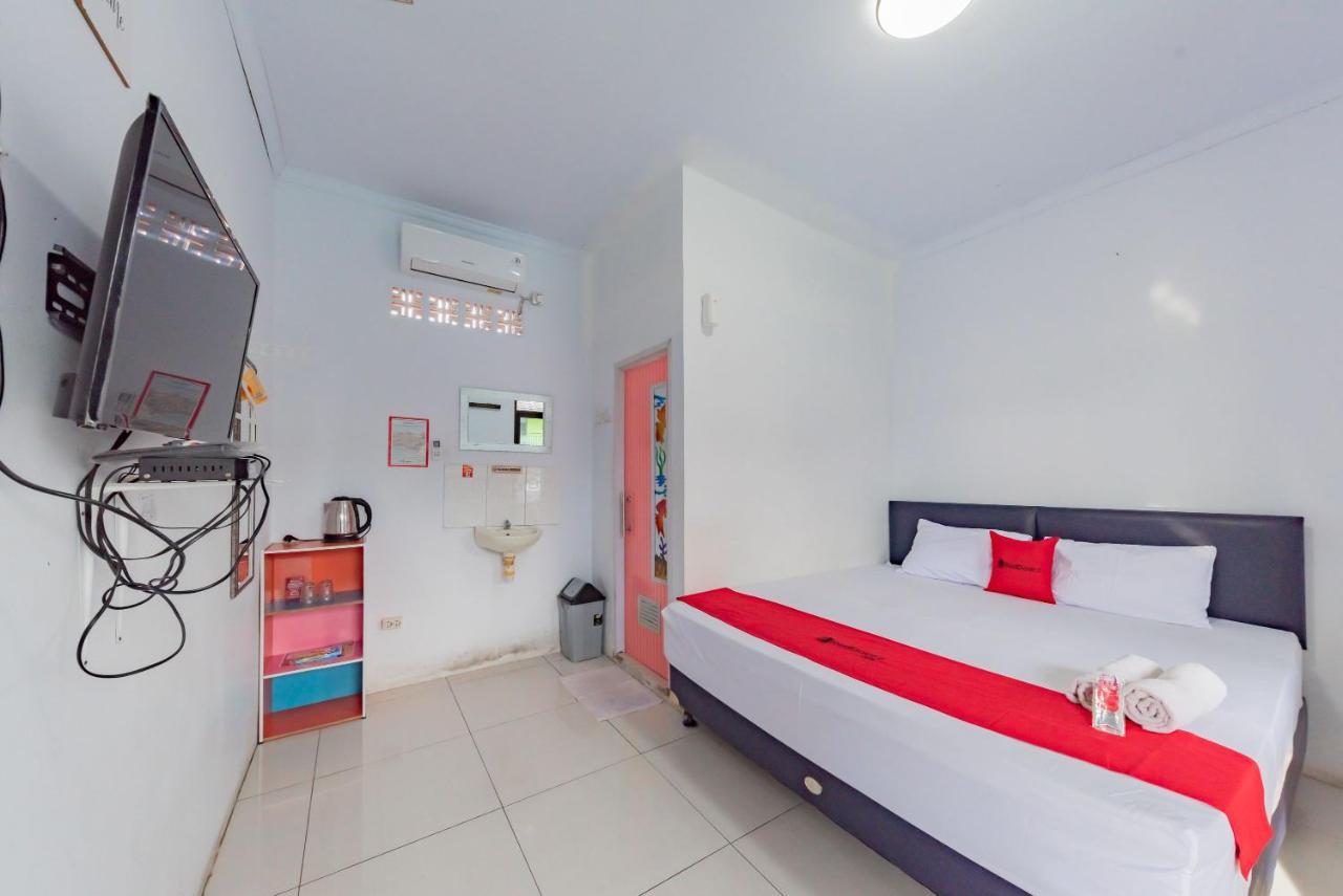 Reddoorz Resort Syariah @ Jaya Tirta Abadi Purwakarta Εξωτερικό φωτογραφία