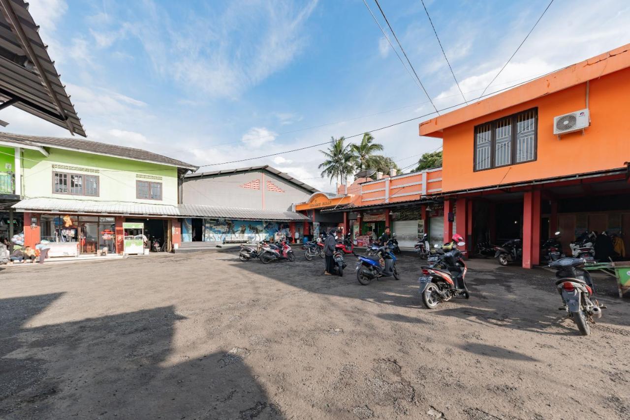 Reddoorz Resort Syariah @ Jaya Tirta Abadi Purwakarta Εξωτερικό φωτογραφία